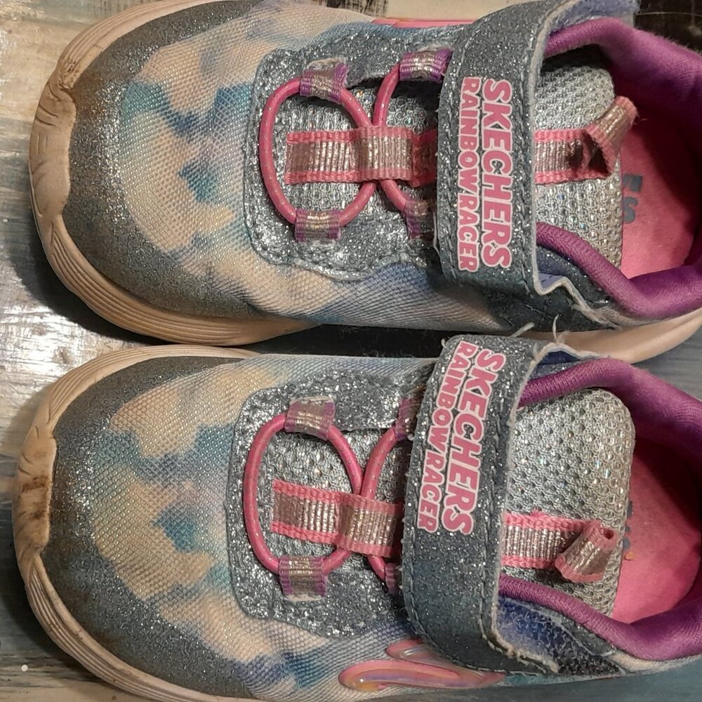 Sketcher rainbow cloud light up shoes